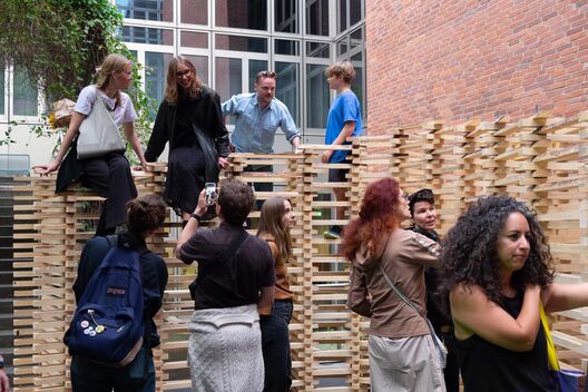 Symbiotic Wood, Exhibition, Karola Dierichs et. al., Kunstgewerbemuseum, _matter Festival 2025. Photo: Richard Ley
