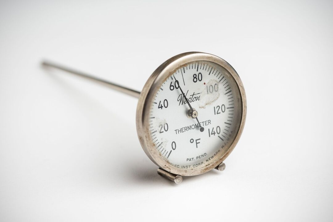 Ernest Cormier, Thermometer. ARCH252051 Ernest Cormier fonds, CCA. Copyright: Fonds Ernest Cormier, CCA
