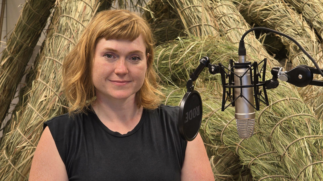 Charlett Wenig im Podcat »Die Biopioniere«. Copyright: BIOCOM | Robert Quante
