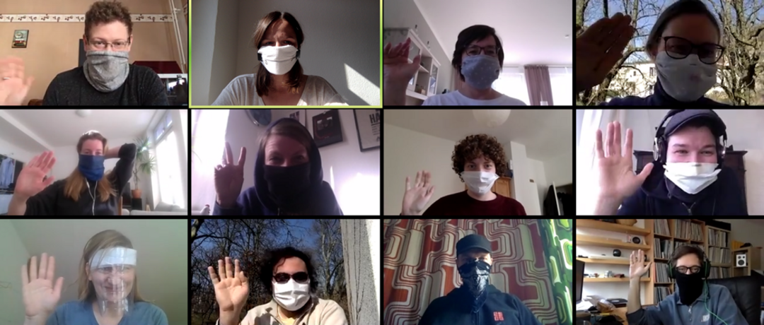 MoA Members wearing masks during the Corona crises. Copyright: »Matters of Activity«
