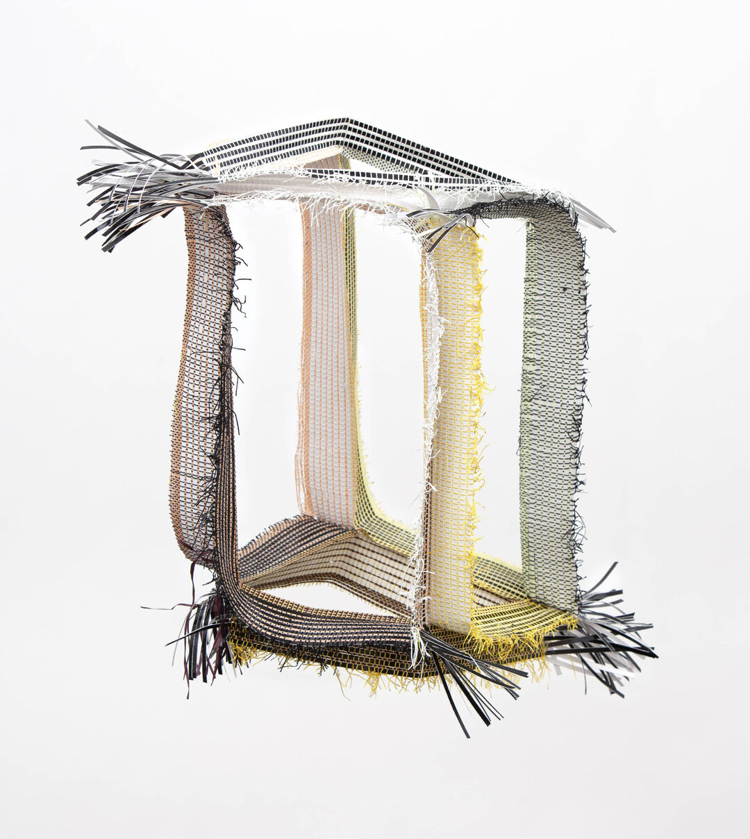 Hella Jongerius, Woven Cosmos – Pliable Architecture (2021), Copyright: Hella Jongerius / VG Bild-Kunst 2021, Photo: Laura Fiorio.
